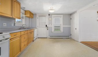 131 Blackamore Ave, Cranston, RI 02910