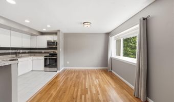 5003 SENTINEL Dr 22, Bethesda, MD 20816