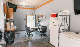 111 Arkansas Ave, Alton, IA 51003
