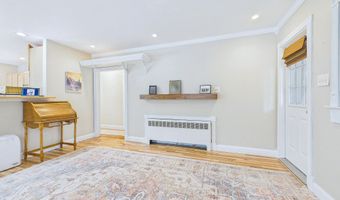 38 Mary Carroll St, Auburn, ME 04210