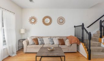 42245 BLACK ROCK Ter, Aldie, VA 20105