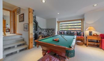 1580 Upper Bench Rd, Alpine Meadows, CA 96146