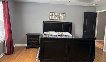 228 Sharon Oaks Ct, Benton, AR 72019