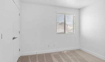 1046 W ALBION Mdw, Bluffdale, UT 84065