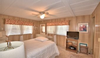 127 PARADISE Ln, Auburndale, FL 33823