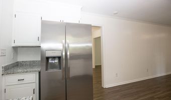 901 Glendale Dr, Aberdeen, NC 28315