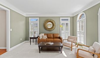 24176 SPRING MEADOW Cir, Aldie, VA 20105