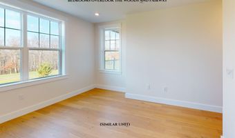 1 Longview Dr 106, Atkinson, NH 03811