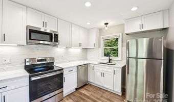 3209 Eastwood Dr, Charlotte, NC 28205