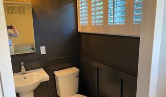3372 GUNSTON, Alexandria, VA 22302