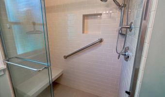 2011 Jefferson St, Madison, WI 53711