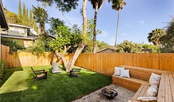 3926 Sunset Dr, Los Angeles, CA 90027
