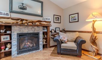 10570 E FAR CRY Rd, Athol, ID 83801