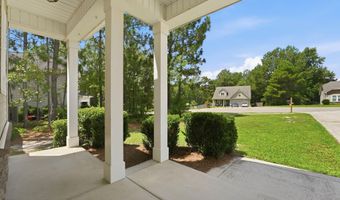 133 Star Ct, Aberdeen, NC 28315