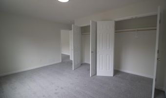 111 Center Dr, Blakeslee, PA 18610