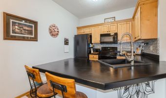 528 Kelsey Ln, Altoona, IA 50009