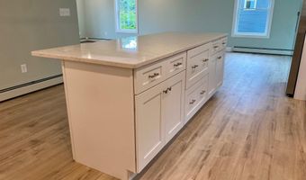 47 Woodbrey Ln, Standish, ME 04084