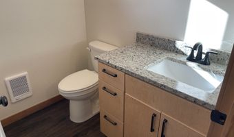 300 N JELLISON St, Amity, OR 97101