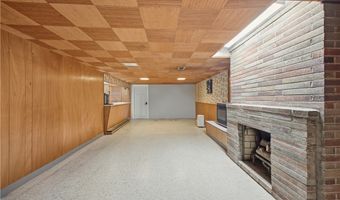 255 S Beverly Ave, Austintown, OH 44515