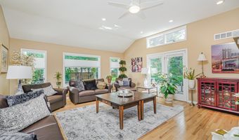 34 Southside Ave, Atlantic Highlands, NJ 07716