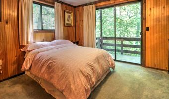 159 RICHMON Rd, Basye, VA 22810