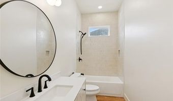 1704 AYCOCK St, Arabi, LA 70032