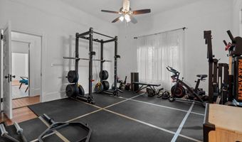 802 N Poplar St, Aberdeen, NC 28315