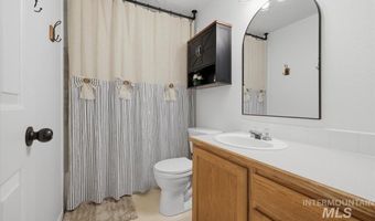 24440 Kenridge Rd, Caldwell, ID 83607