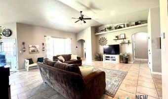 832 Calamity Jane Dr, Carlsbad, NM 88220
