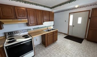 317 S 10th St, Aberdeen, SD 57401