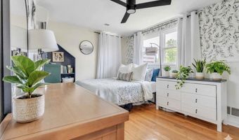 5110 N 19TH Rd N, Arlington, VA 22207