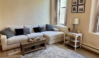 15 Higgins St 221, Smithfield, RI 02917