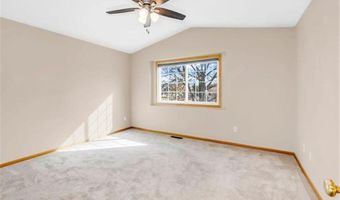 15887 Firtree Ln, Apple Valley, MN 55124