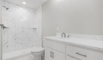 1315 N 159th St, Basehor, KS 66007