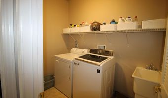 68 Delray Ln, Absecon, NJ 08201