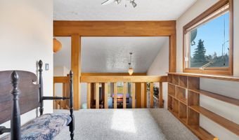 9611 Newhaven Loop, Anchorage, AK 99507