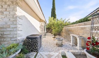 5361 E Rural Rdg, Anaheim, CA 92807