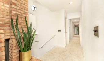 2707 Englave Dr, Ann Arbor, MI 48103