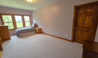 155 Hillwinds North Rd, Brattleboro, VT 05301