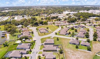 444 LAKE VIEW Way, Auburndale, FL 33823