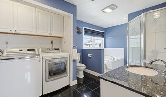 49 Brown St, Attleboro, MA 02703