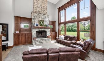 24913 Covenant Ln, Adel, IA 50003