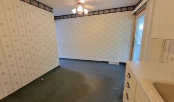 319 S 23rd St, Beatrice, NE 68310