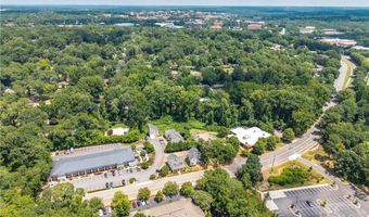 655 Campus Rd E 12, Athens, GA 30605