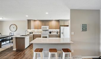 2320 Rice Ridge Ln NE, North Liberty, IA 52317