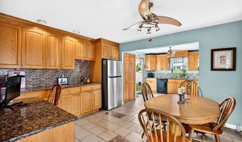 63 LINDEN Ave, Bellmawr, NJ 08031