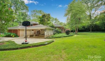 1212 Burtonwood Cir, Charlotte, NC 28212