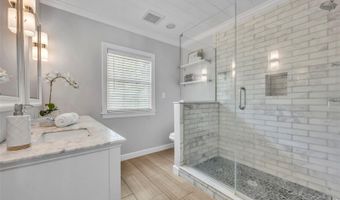 216 E VANDERBILT St, Orlando, FL 32804