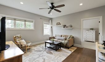 89 Alpine Dr, Burlington, CT 06013