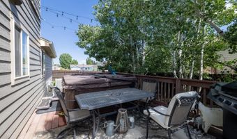 6521 Blue Springs Rd, Casper, WY 82604